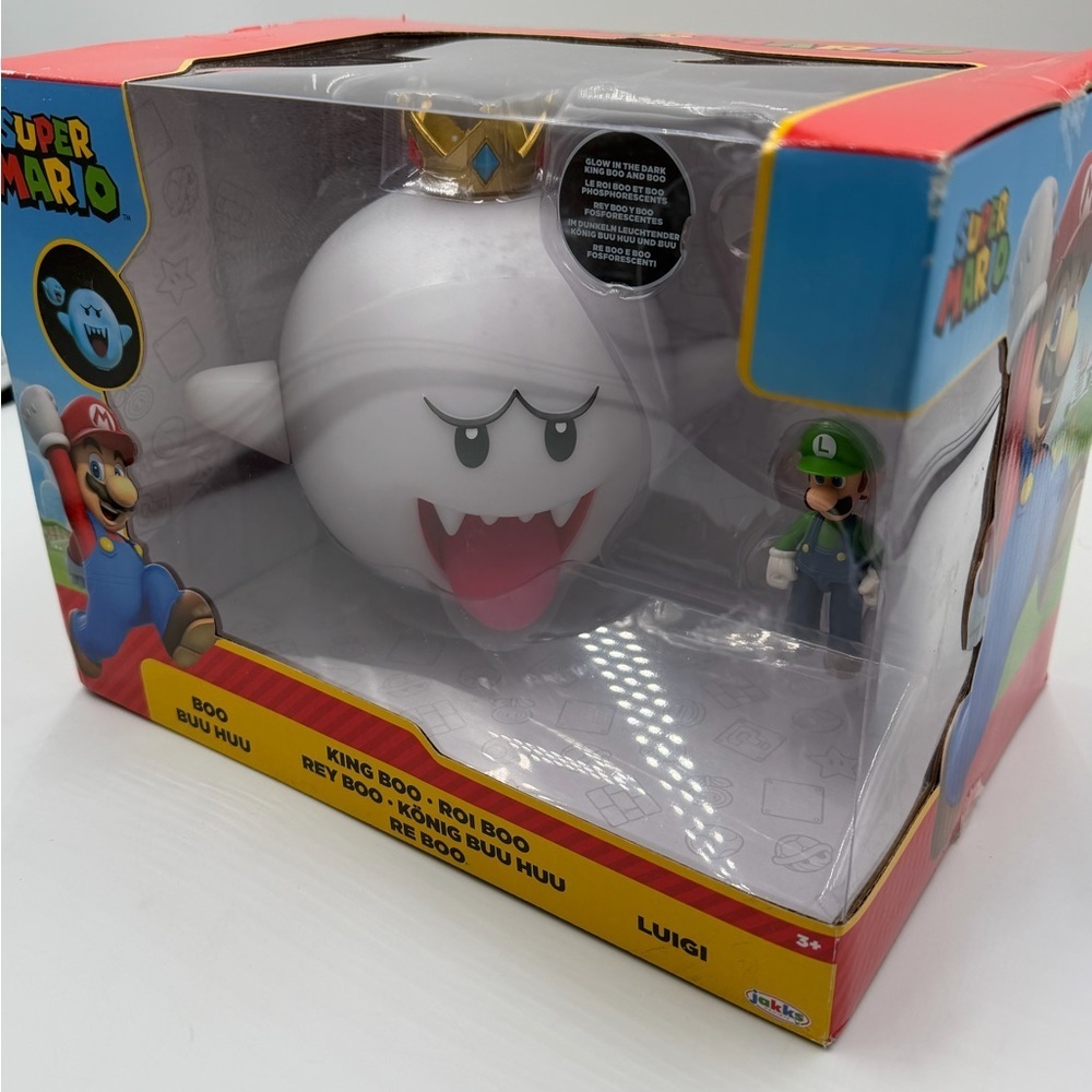 Nintendo King Boo Figure with Luigi Accessory - White & Gold
